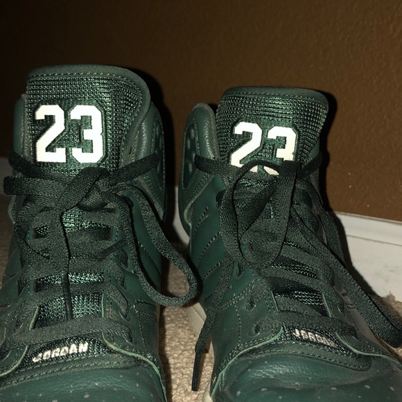 Nike/Jordan Air Force Flight 4 Size 10 - Picture 2 of 4